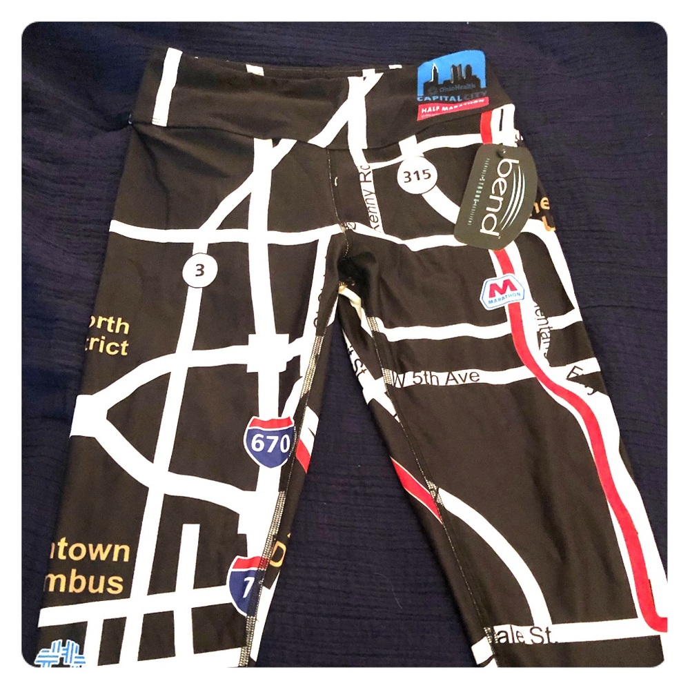 NWT Bend Columbus Cap City 1/2 Marathon Map Capris